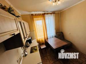 1-к квартира, посуточно, 58м2, 10/10 этаж