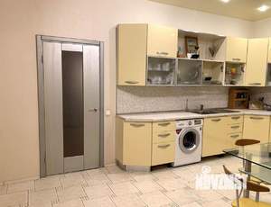 4-к квартира, на длительный срок, 132м2, 5/6 этаж