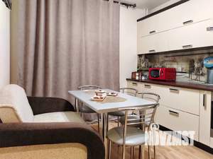 1-к квартира, посуточно, 40м2, 7/16 этаж