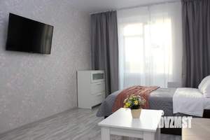 Студия квартира, посуточно, 35м2, 1/19 этаж