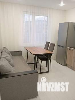 1-к квартира, посуточно, 40м2, 13/15 этаж