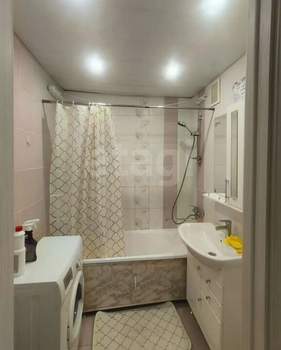 1-к квартира, на длительный срок, 40м2, 4/10 этаж