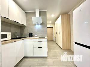 Студия квартира, посуточно, 25м2, 6/22 этаж