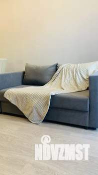 1-к квартира, посуточно, 35м2, 4/10 этаж