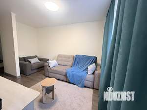 Студия квартира, посуточно, 35м2, 2/17 этаж