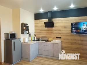 Студия квартира, посуточно, 30м2, 10/19 этаж