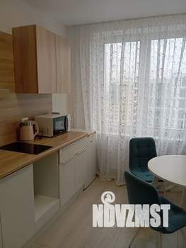 1-к квартира, посуточно, 32м2, 23/25 этаж