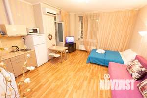 Студия квартира, посуточно, 36м2, 5/15 этаж