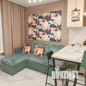 2-к квартира, посуточно, 48м2, 17/20 этаж