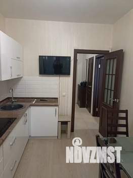 1-к квартира, посуточно, 42м2, 12/16 этаж