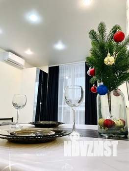 Студия квартира, посуточно, 30м2, 2/19 этаж