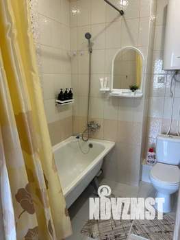 1-к квартира, посуточно, 49м2, 9/16 этаж