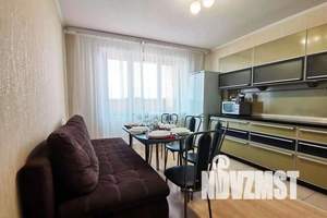 2-к квартира, посуточно, 66м2, 10/12 этаж