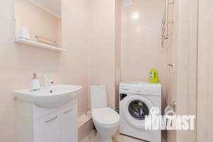 Студия квартира, посуточно, 25м2, 2/17 этаж