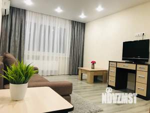 1-к квартира, посуточно, 40м2, 14/15 этаж