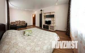 1-к квартира, посуточно, 56м2, 1/1 этаж