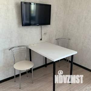 Студия квартира, посуточно, 31м2, 17/19 этаж