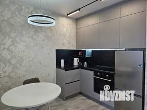 Студия квартира, посуточно, 35м2, 16/24 этаж
