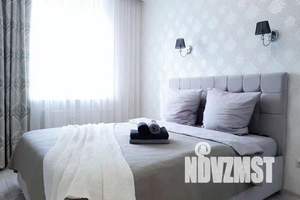 2-к квартира, посуточно, 56м2, 13/19 этаж