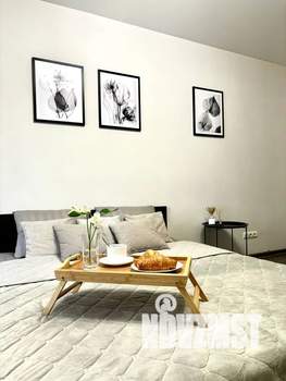 Студия квартира, посуточно, 33м2, 3/17 этаж