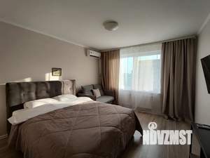 1-к квартира, посуточно, 35м2, 8/17 этаж