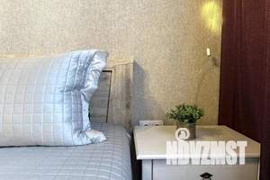 1-к квартира, посуточно, 37м2, 12/17 этаж