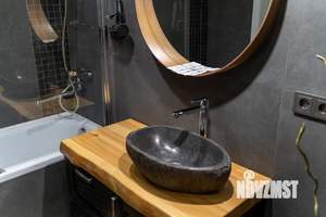 1-к квартира, посуточно, 55м2, 1/1 этаж