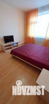 1-к квартира, посуточно, 44м2, 1/1 этаж
