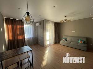 Студия квартира, посуточно, 33м2, 1/17 этаж