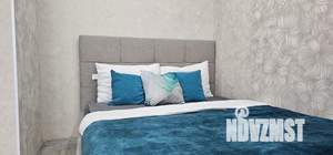 1-к квартира, посуточно, 35м2, 6/18 этаж