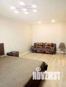 1-к квартира, посуточно, 40м2, 13/13 этаж