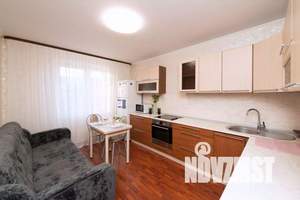1-к квартира, посуточно, 45м2, 9/10 этаж