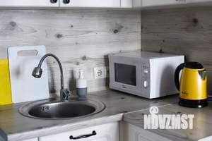 1-к квартира, посуточно, 33м2, 10/17 этаж