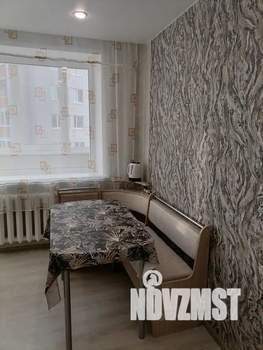 1-к квартира, посуточно, 32м2, 9/10 этаж