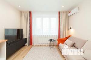 1-к квартира, посуточно, 42м2, 1/1 этаж