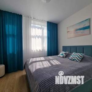 1-к квартира, посуточно, 38м2, 15/25 этаж