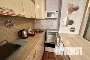 1-к квартира, посуточно, 26м2, 2/15 этаж