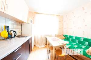 1-к квартира, посуточно, 36м2, 1/9 этаж