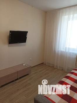 1-к квартира, посуточно, 42м2, 13/17 этаж