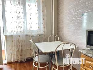1-к квартира, посуточно, 56м2, 16/16 этаж