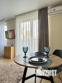 Студия квартира, посуточно, 30м2, 3/10 этаж