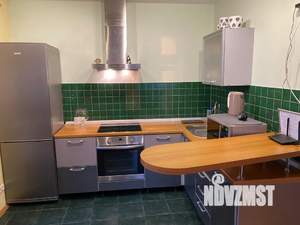 1-к квартира, посуточно, 46м2, 6/10 этаж