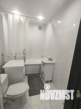 Студия квартира, посуточно, 32м2, 4/17 этаж