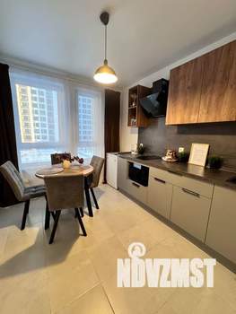 1-к квартира, посуточно, 32м2, 3/25 этаж