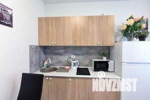 1-к квартира, посуточно, 32м2, 10/20 этаж