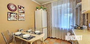 2-к квартира, посуточно, 50м2, 1/1 этаж