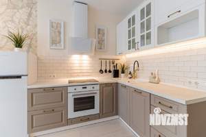 1-к квартира, посуточно, 49м2, 1/1 этаж