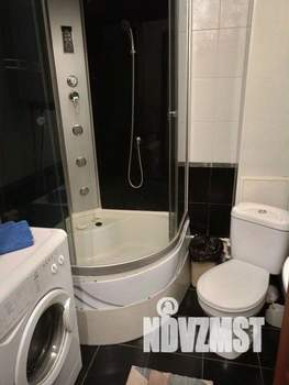 1-к квартира, посуточно, 37м2, 1/1 этаж