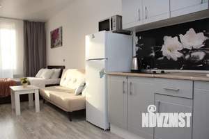 1-к квартира, посуточно, 35м2, 1/17 этаж
