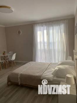 Студия квартира, посуточно, 31м2, 13/18 этаж